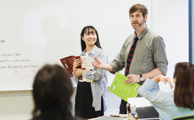 国際コミュニケーション学科