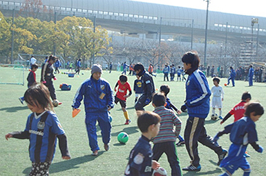「大阪国際大学キッズサッカー教室withガンバ大阪」写真4