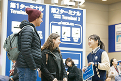 関西空港ボランティア（AKV）