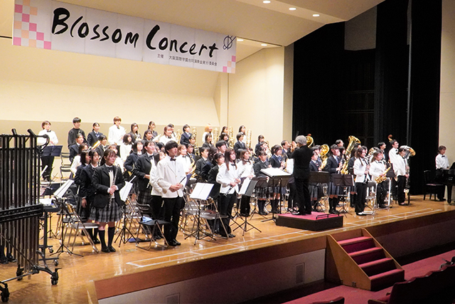 大阪国際学園 吹奏楽部合同演奏会「ブロッサム・コンサート」を盛大に開催